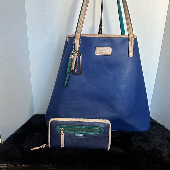 Coach 2013 Park Metropolitan Large Tote with Matching Wallet - Picture 1 of 13